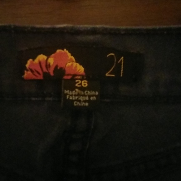 Navy blue shorts - Picture 3 of 3